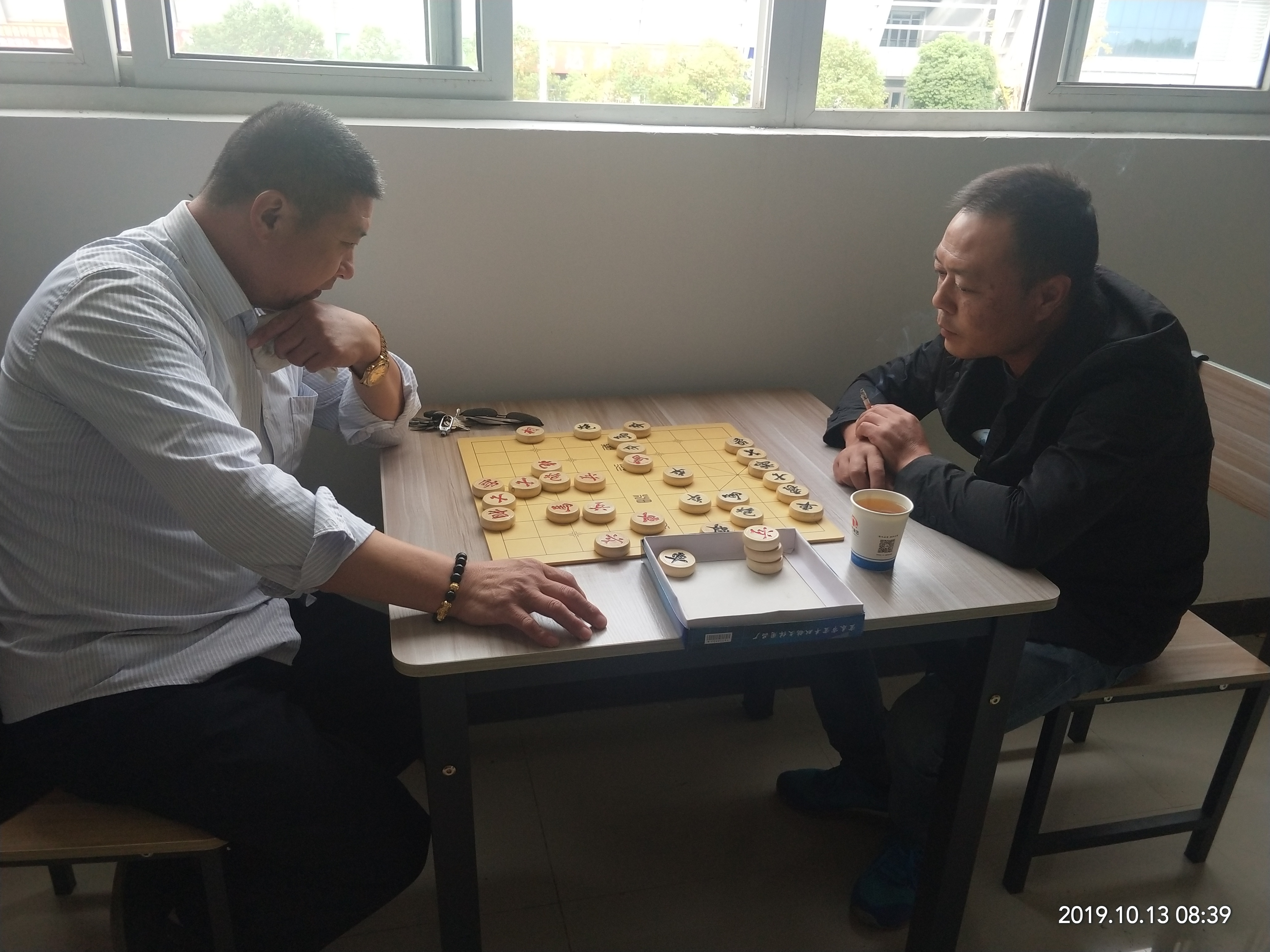 公司工会举办象棋比赛