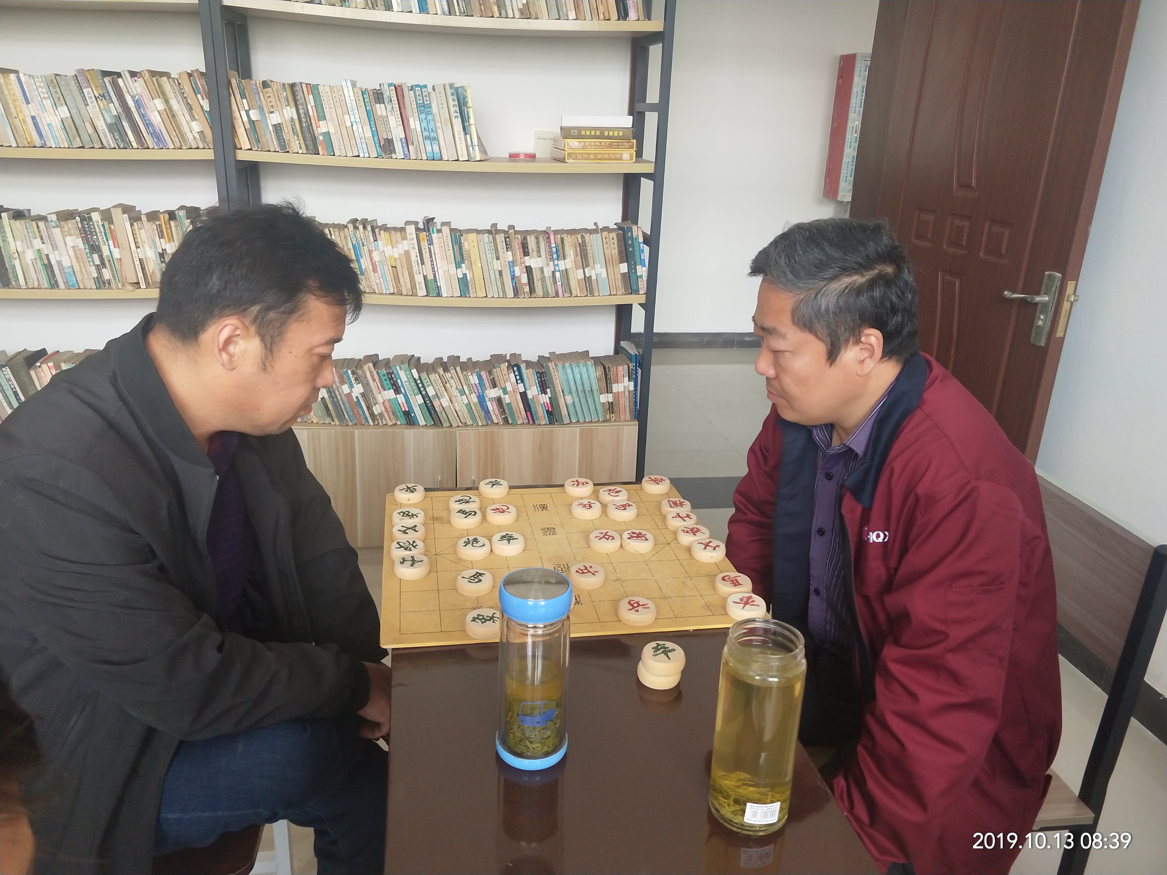 公司工会举办象棋比赛