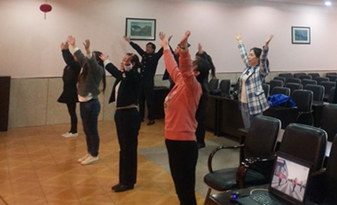 公司工会举办工间操师资培训暨动员会