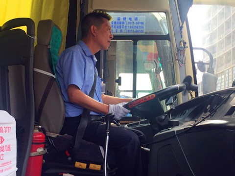 公司驾驶员成汝江当选首届“淮安工匠” 公司驾驶员成汝江当选首届“淮安工匠”