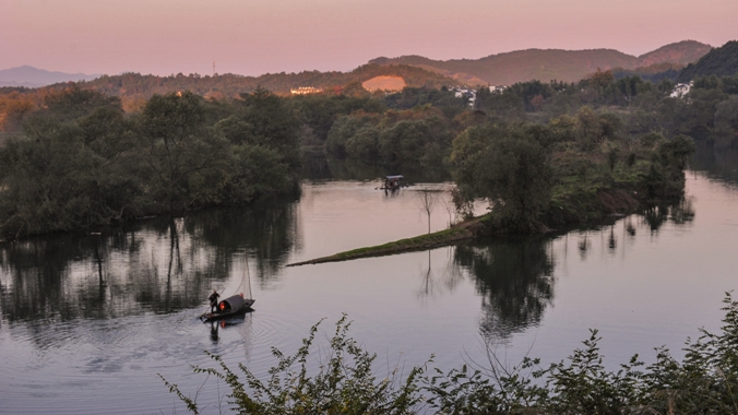 摄影：月亮湾渔火（杨定生）