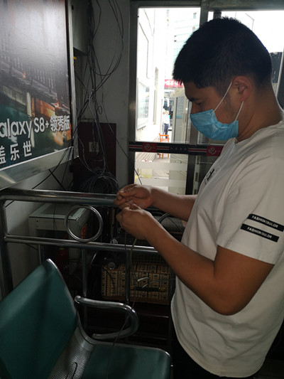 科技开发中心：精心组织施工　确保正常经营