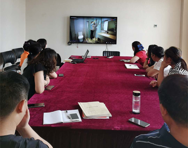 旅悦连锁酒店汽车北站店开展业务技能和礼仪培训