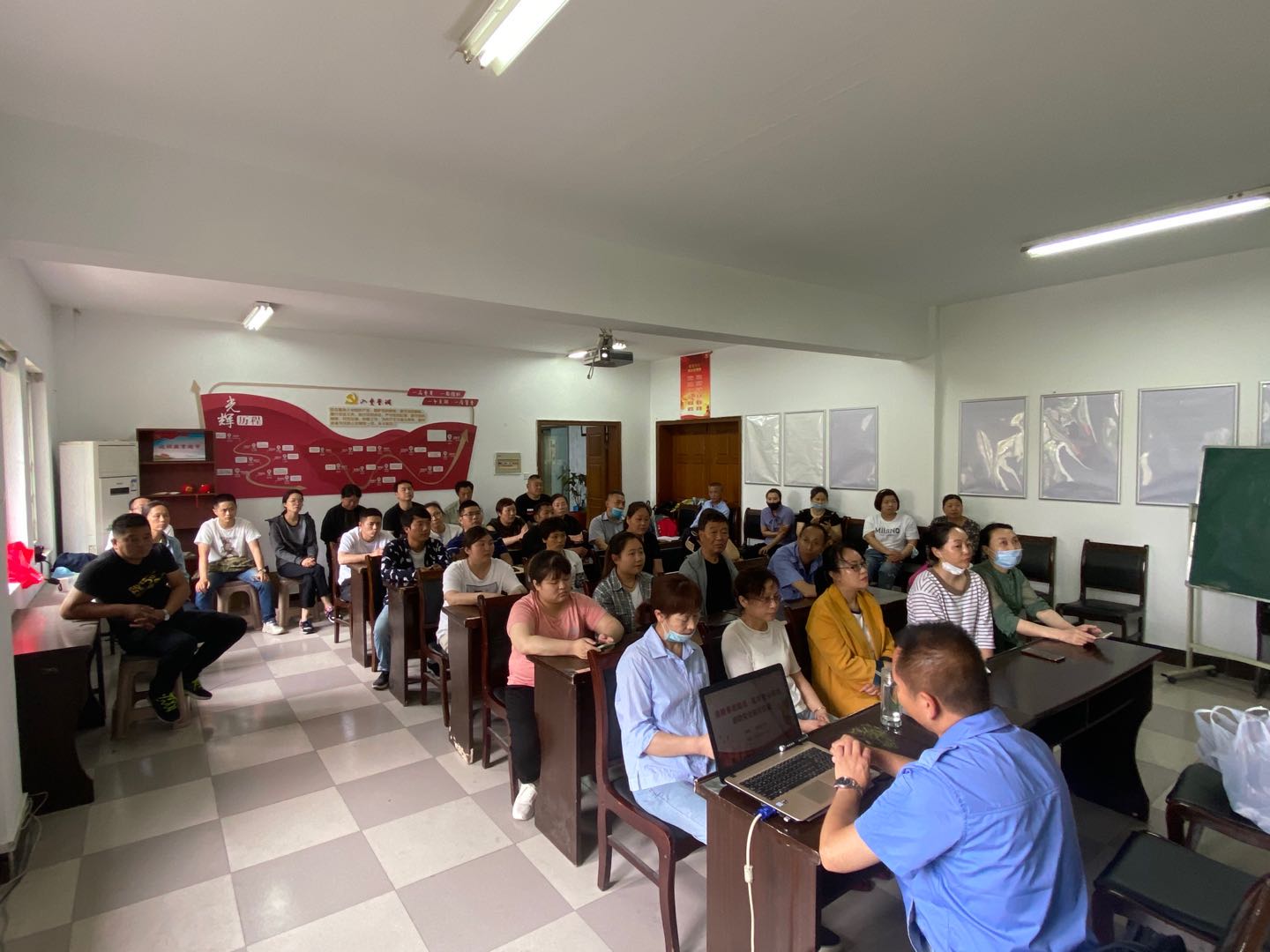 租赁经营部开展“安全生产月”消防知识培训