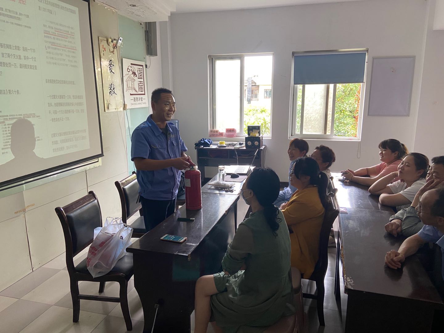 租赁经营部开展“安全生产月”消防知识培训