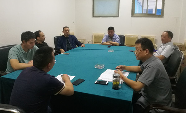 加强理论学习　筑牢安全基础