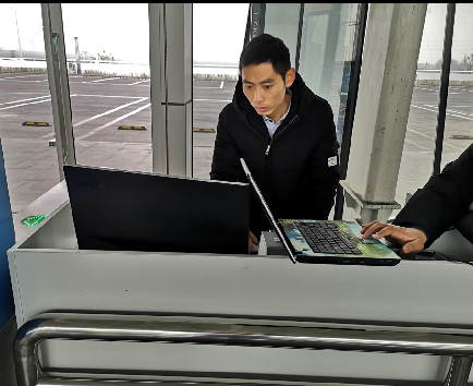 科技开发中心为高铁汽车客运站开业提供保障