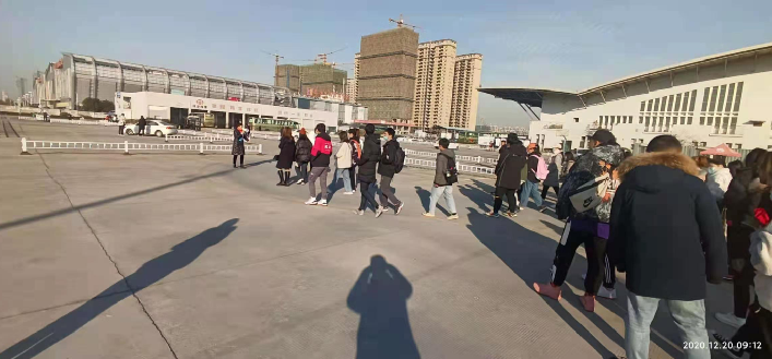 蓝天驾校多角度做好营销宣传