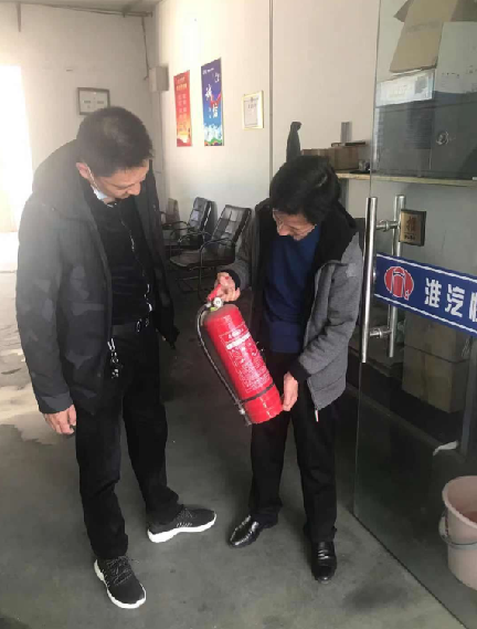 开发部做好节前消防专项排查