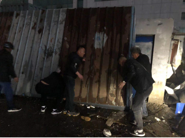 恶劣天气来袭　汽车服务部紧急应对