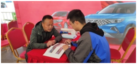 转变思维　不等不靠外拓广告业务