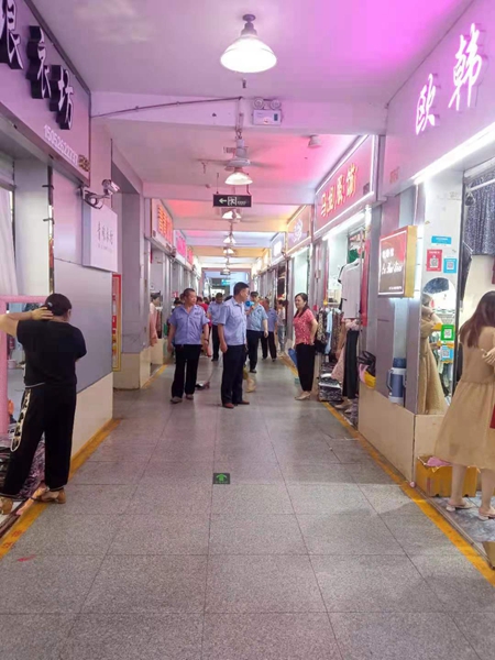 租赁经营部多项整治  提升汇通市场环境