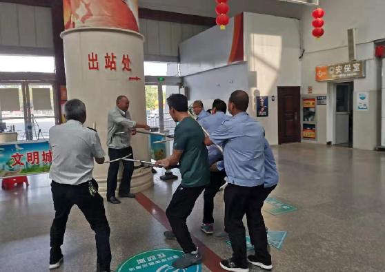 汽车南站开展安全消防反恐演练