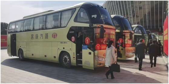 旅游运输公司完成我市“两会”用车保障工作