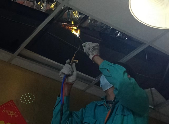 积极探寻合作方式 　共同改善市场环境