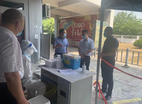 徐成东局长莅临南站检查安全生产和疫情防控工作