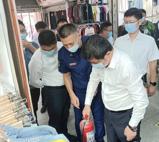 区委书记朱海波现场督查汇通安全生产工作