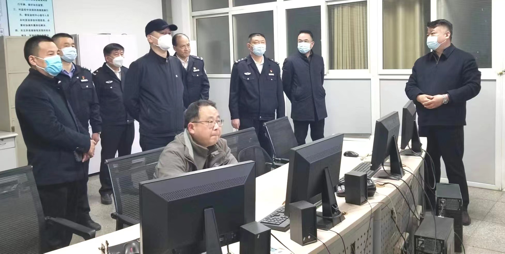 公安部领导莅临汽车北站检查安全生产工作