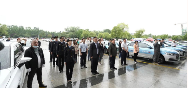 出租车行业开展“爱心送考．为梦护航”志愿服务活动