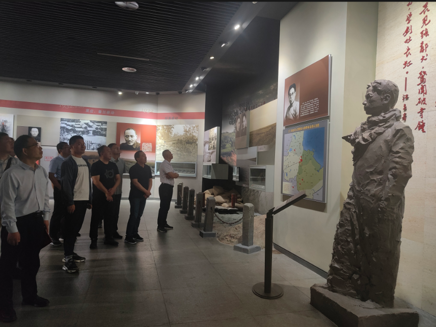 公司党委开展“践初心，强党性，感恩奋进新征程” 主题党日活动