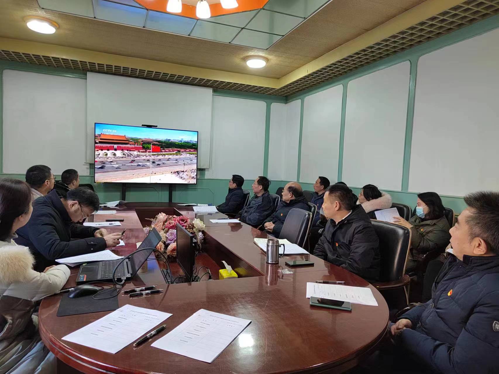 本部党支部召开专题组织生活会暨党员评议活动