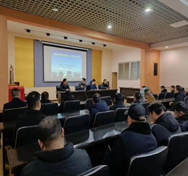 公司召开驾驶员、承包人表彰暨春运动员会