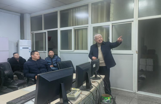 客运公司组织动态监控实操培训