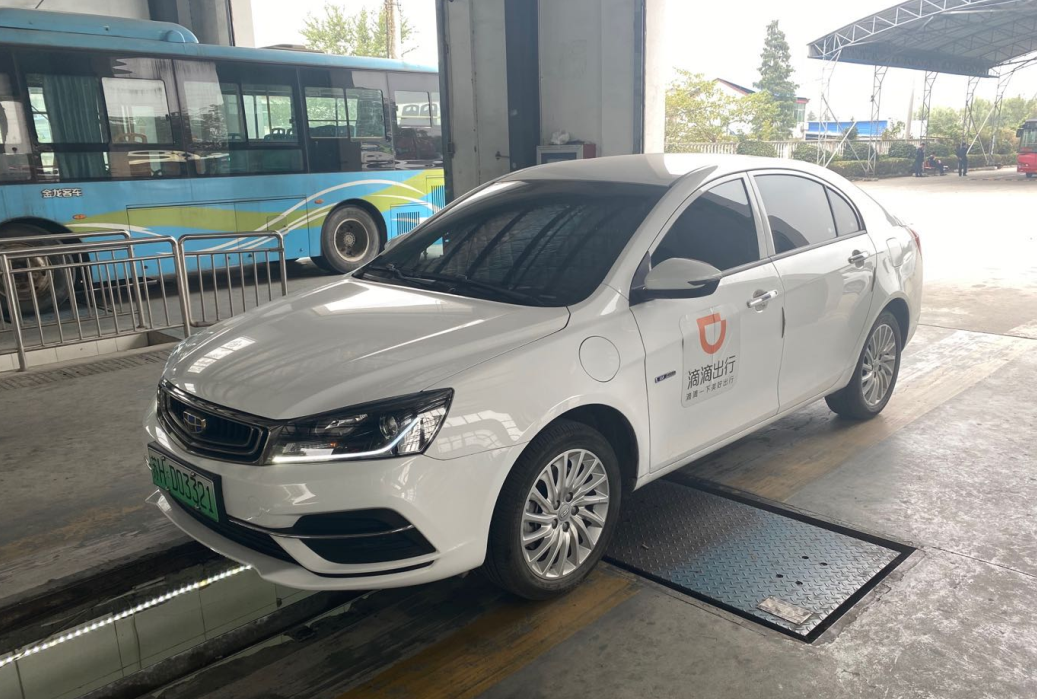 提升车检服务质量，争抢年检新客户