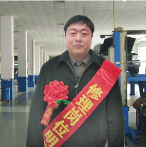 2004年度公司岗位明星及先进事迹