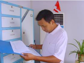 2004年度公司岗位明星及先进事迹