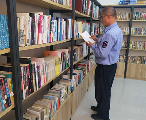 公司工会被命名淮安市“职工书屋”示范点