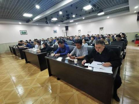 实绩论英雄　有为才有位