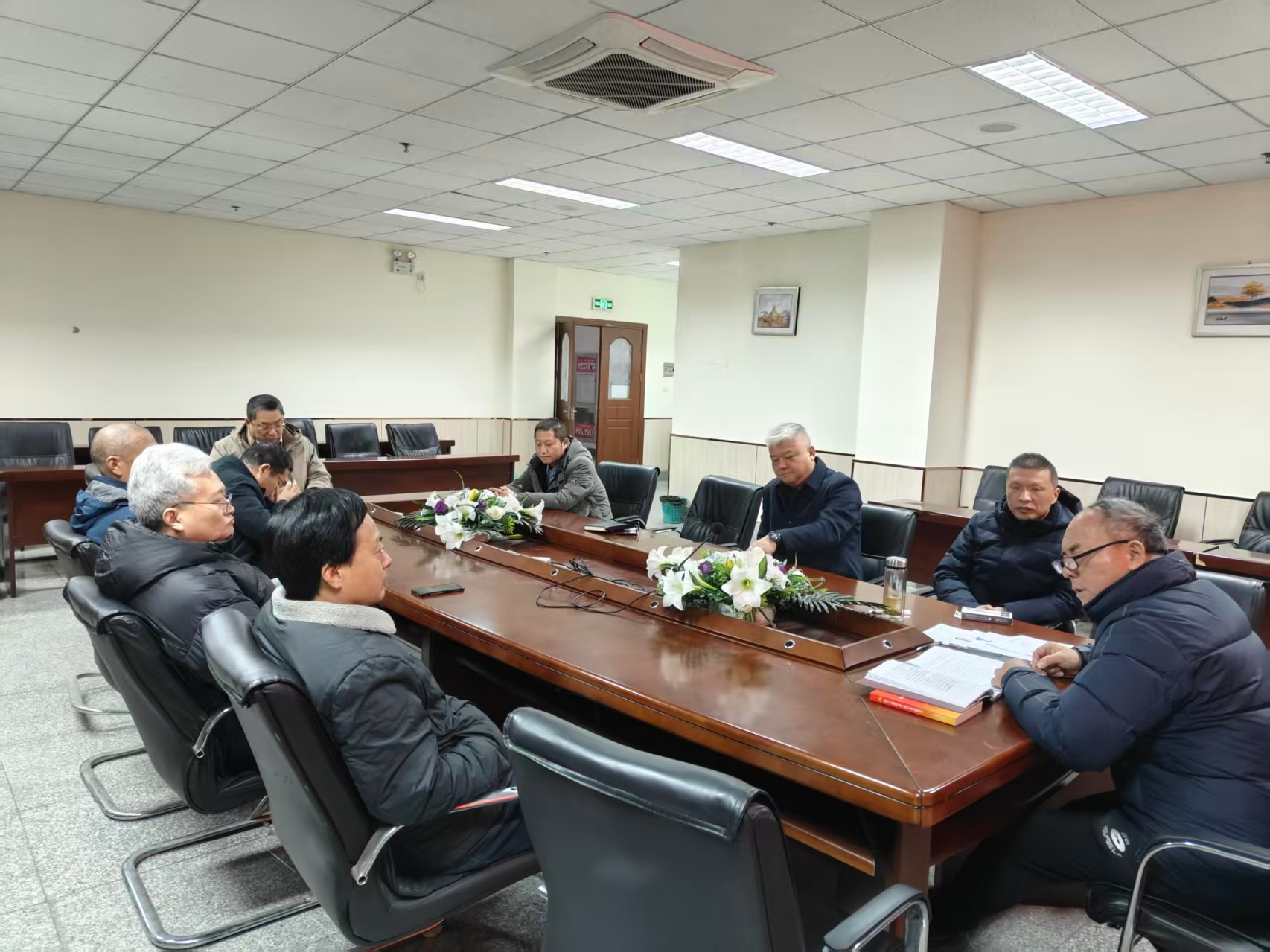 北站支部召开2025年度组织生活会暨民主评议会